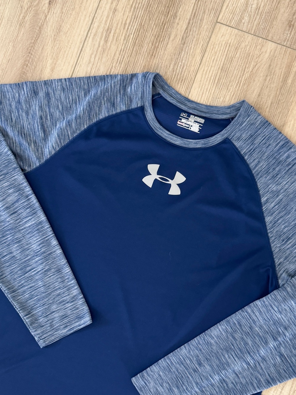 Under Armour Navy Body with Heathered Blue Raglan Sleeves Long Sleeve